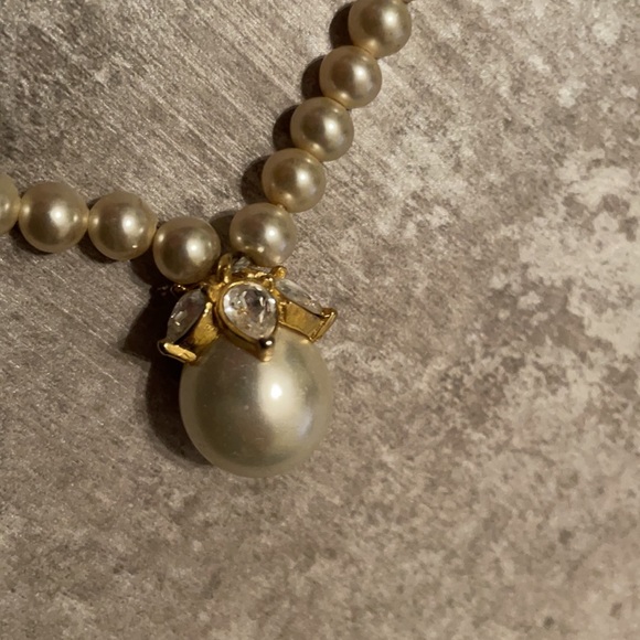 Pearl necklace - Picture 2 of 3